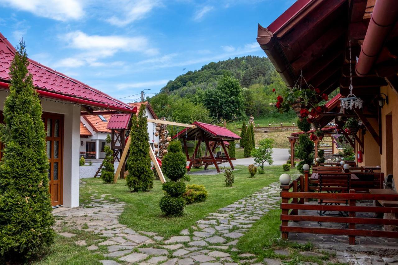 Patakmenti Panzio Spa Corund  Zewnętrze zdjęcie