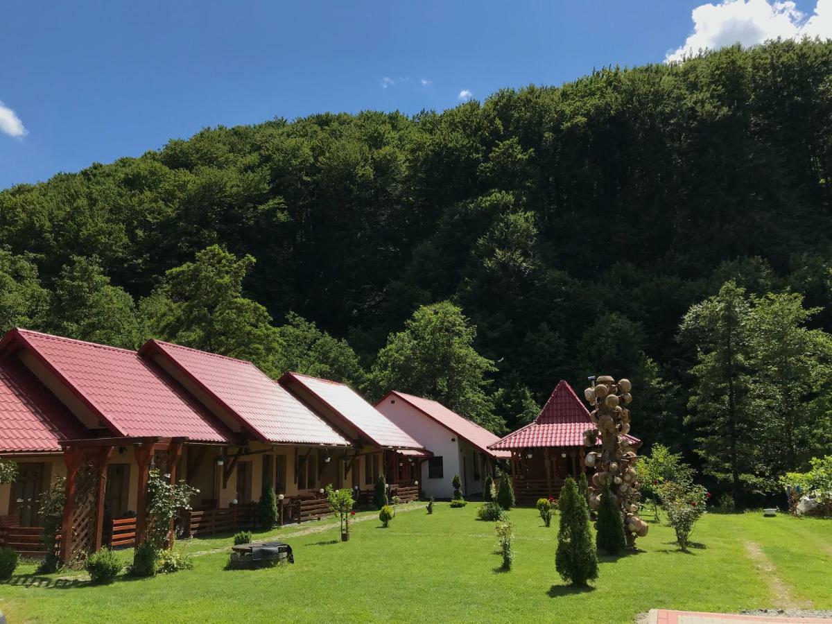 Patakmenti Panzio Spa Corund  Zewnętrze zdjęcie